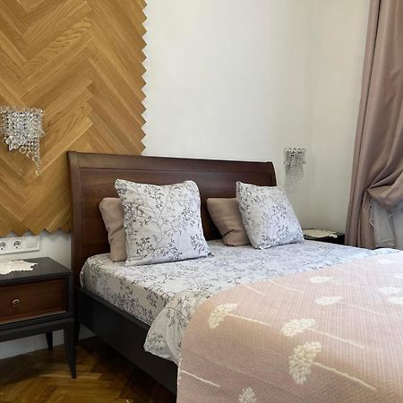 Lvapart 2 Вул Ковжуна 2 Кім Центр Не Далеко Від Ж Д Вокзалу Палацу Мистецтв Звітні Документи 리비프 외부 사진
